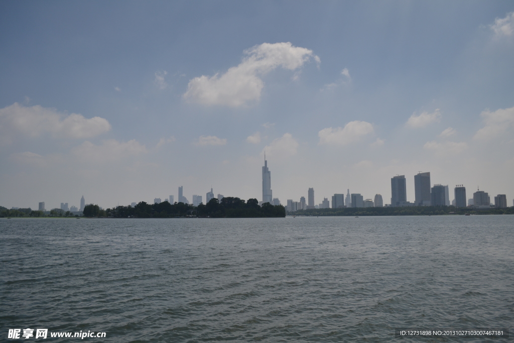 南京玄武湖全景