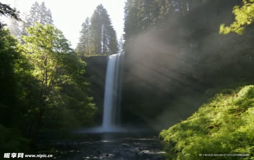 山涧流水视频素材