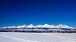 雪山水湖