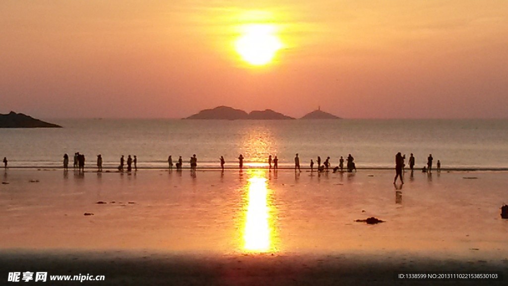 海上日出