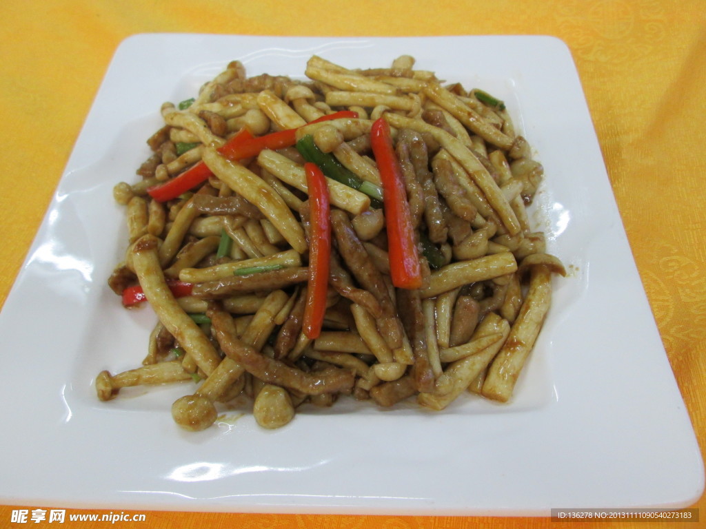 茶树菇炒牛柳