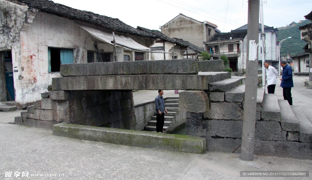 古建筑古桥