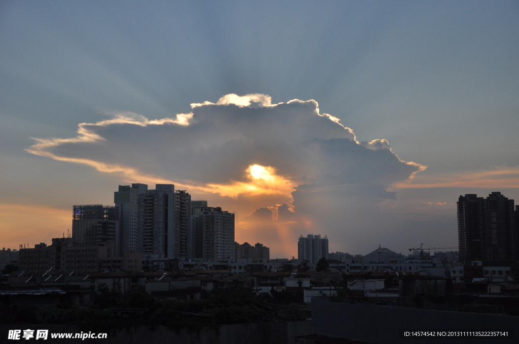 晚霞天空