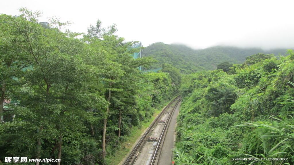 深圳东部华侨城铁路