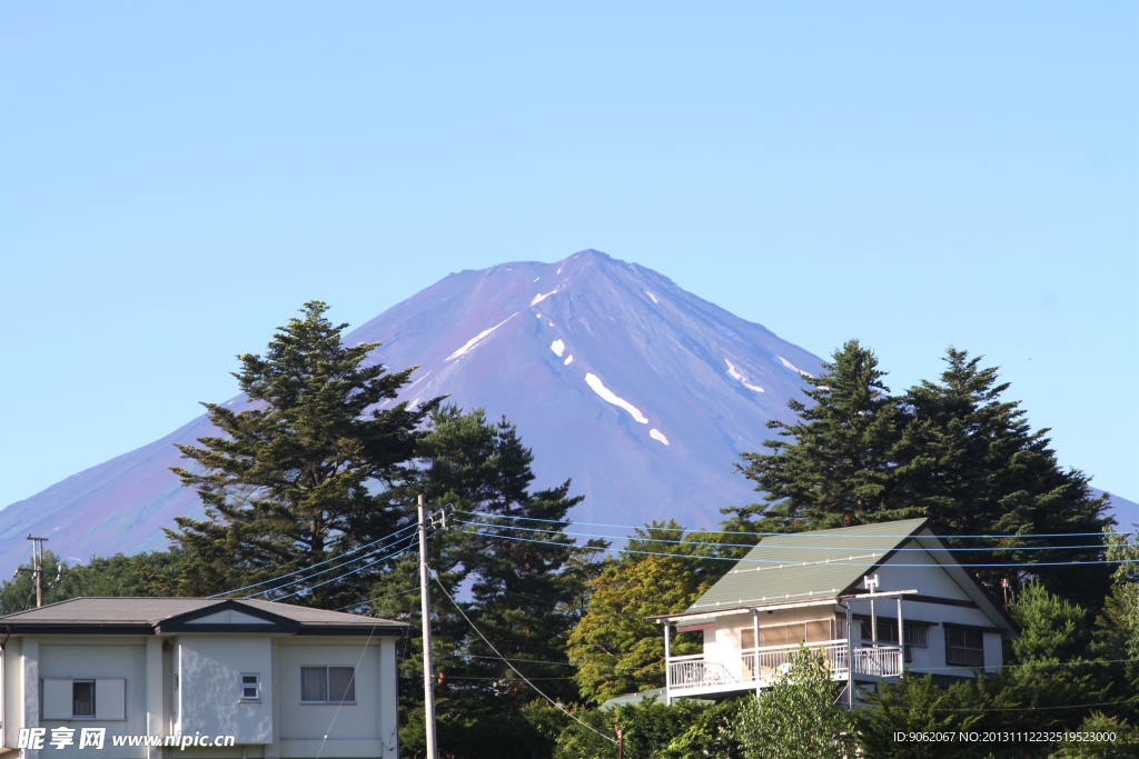 富士山下