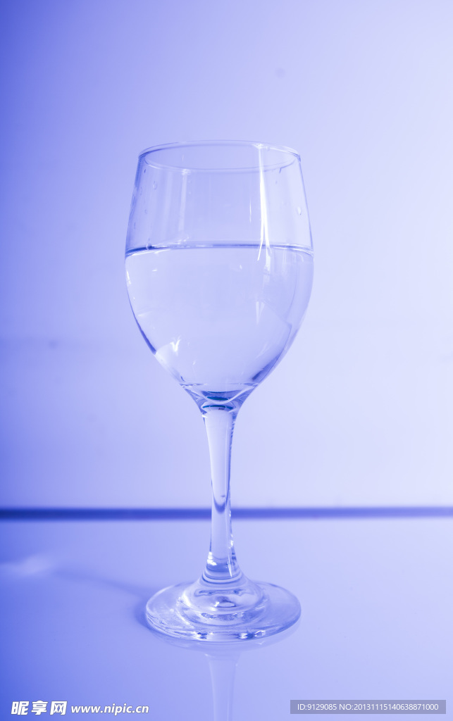 水杯