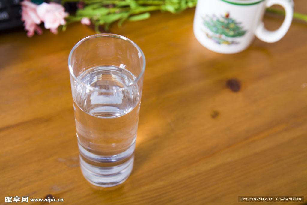 水杯