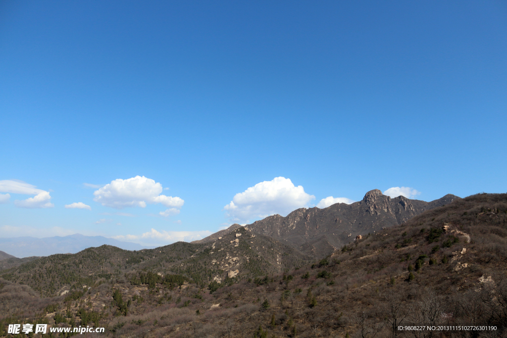 青山白云蓝天