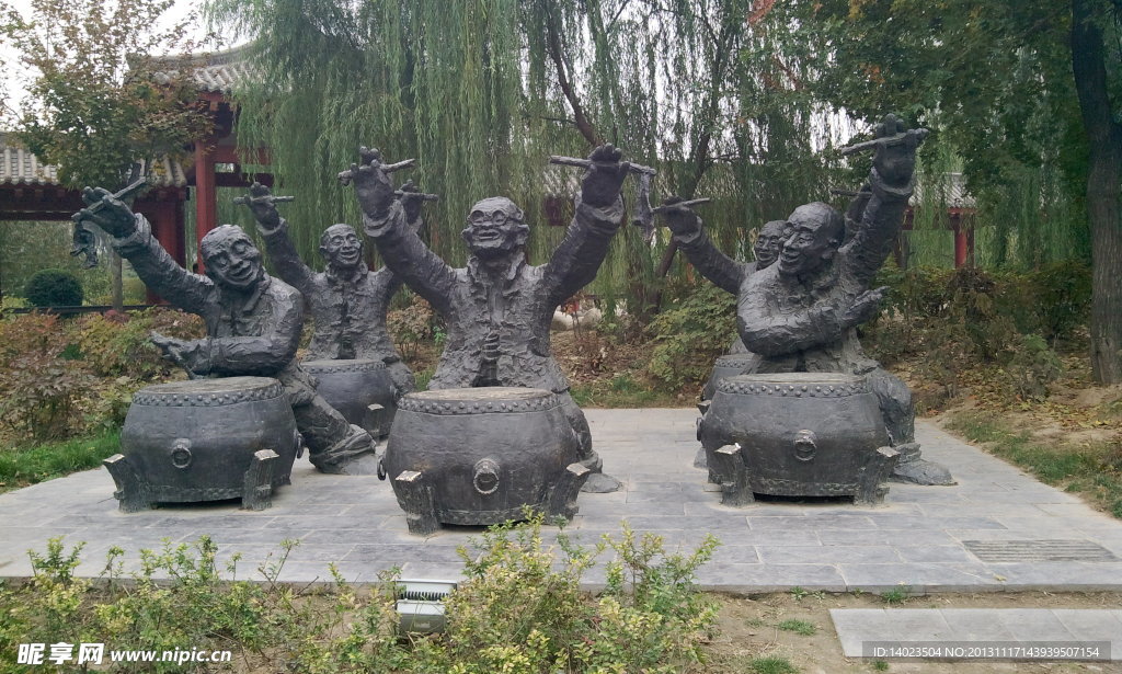 铜雕塑 老庙老鼓
