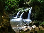 山间小溪