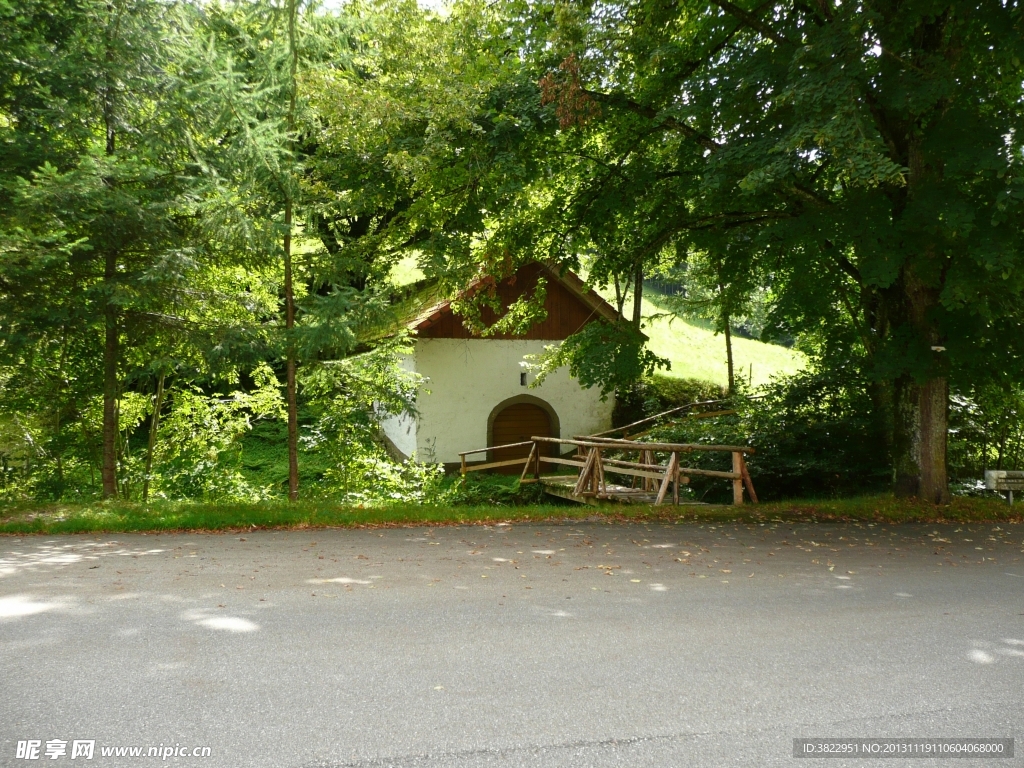 林间小屋