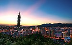 城市黎明