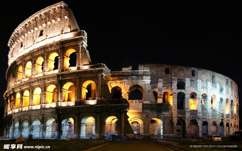 罗马剧场夜景