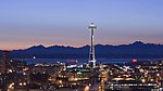 城市黎明夜景