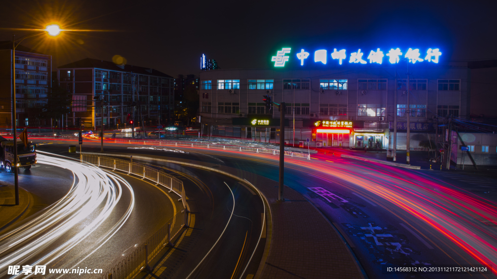 车流夜景