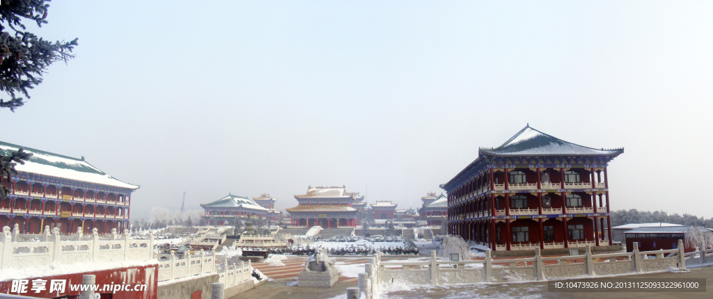 冬雪寺庙风景图片