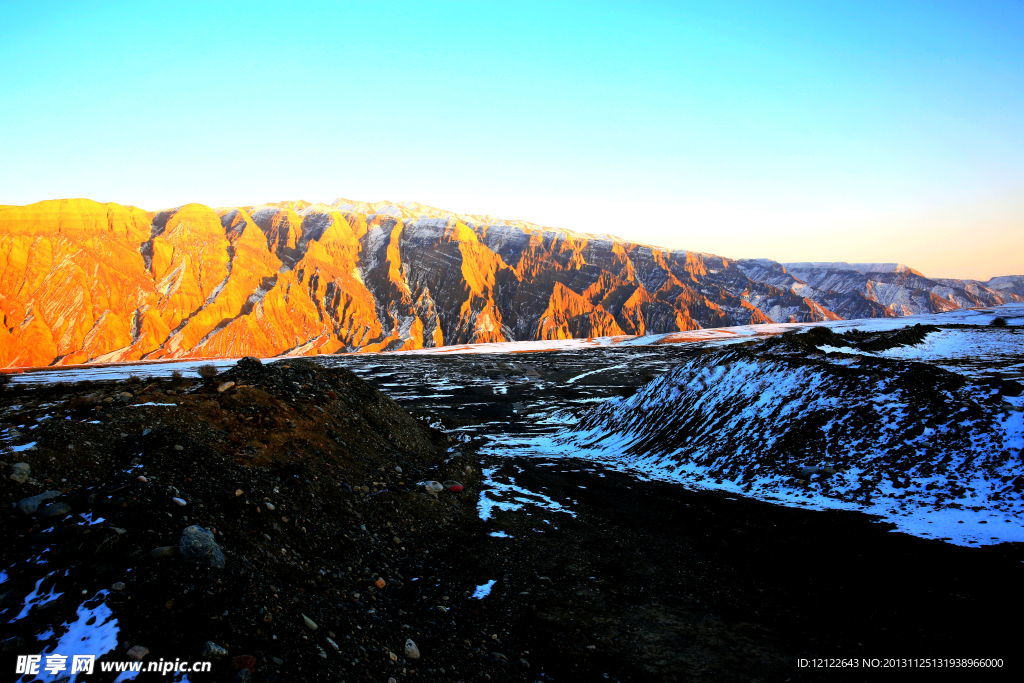 峡谷