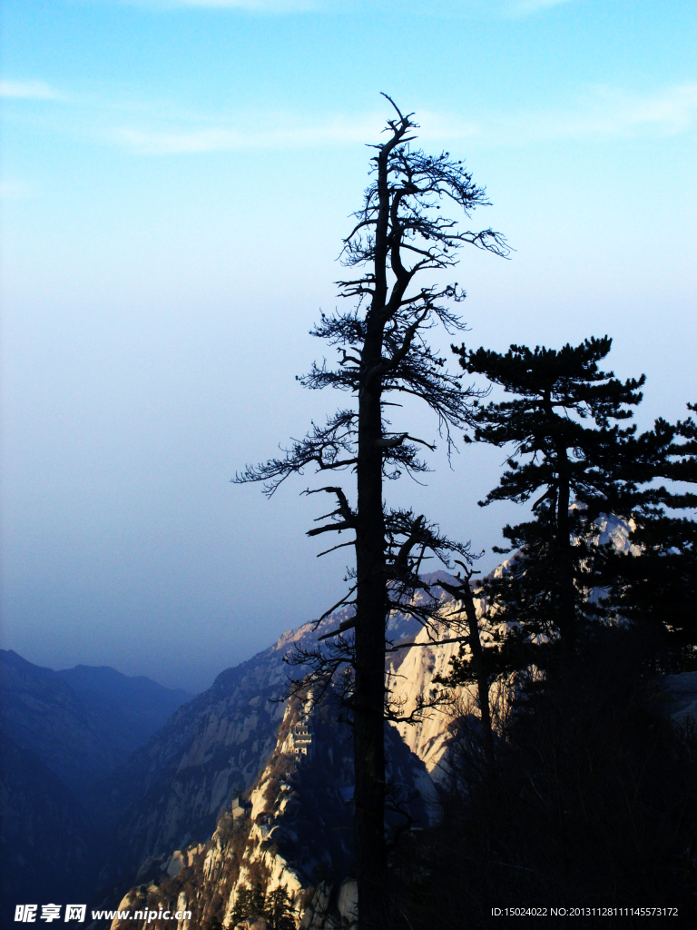 华山