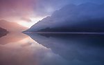 山水倒影