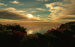 海上日出
