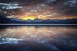 山水倒影