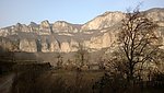 大山之间