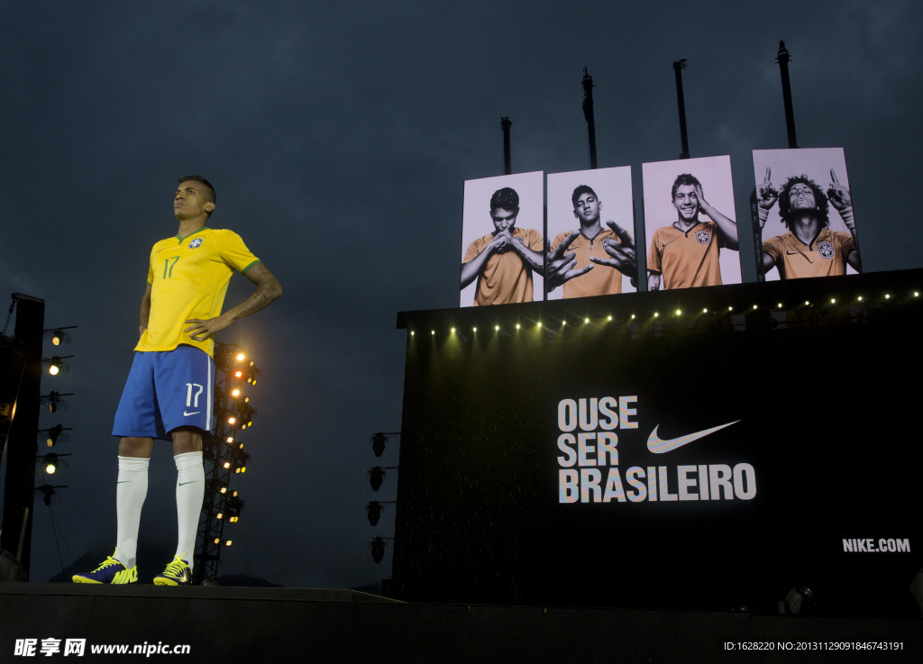 巴西队球星宣传广告