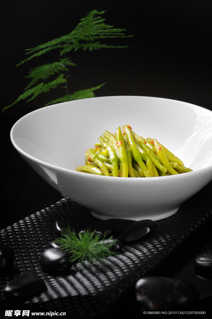 酸辣黄花菜