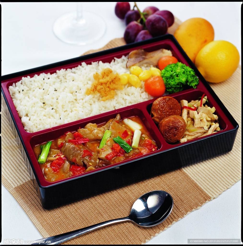 剁椒猪肉饭