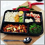 宫爆鸡丁饭