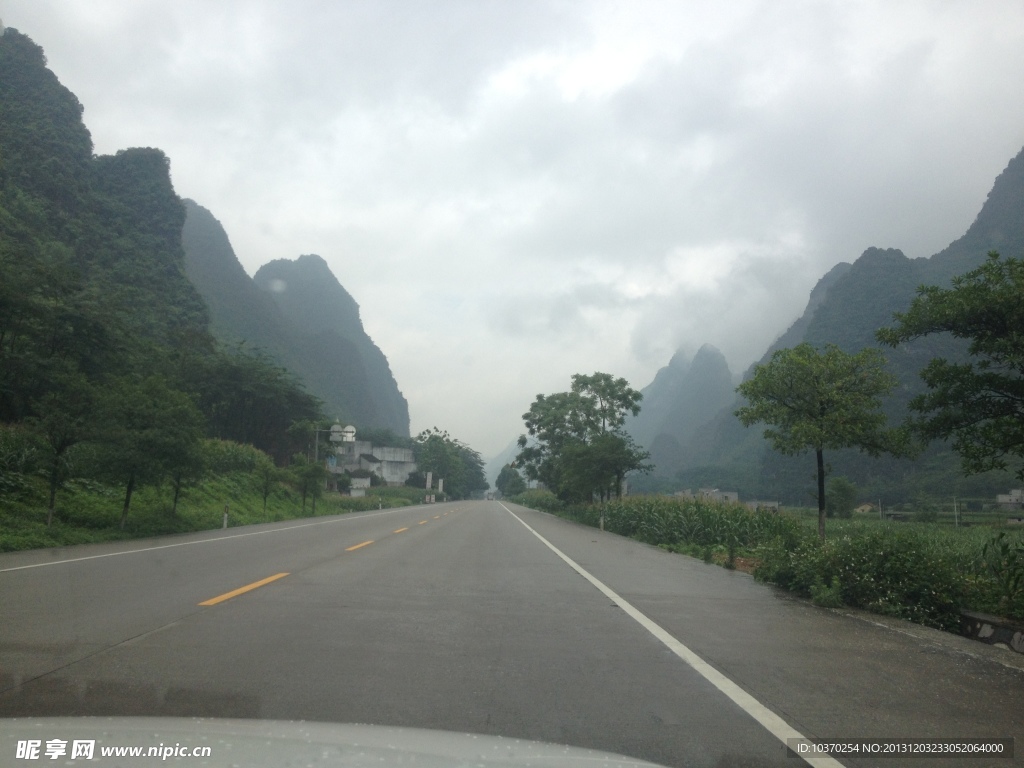 环山高速风光