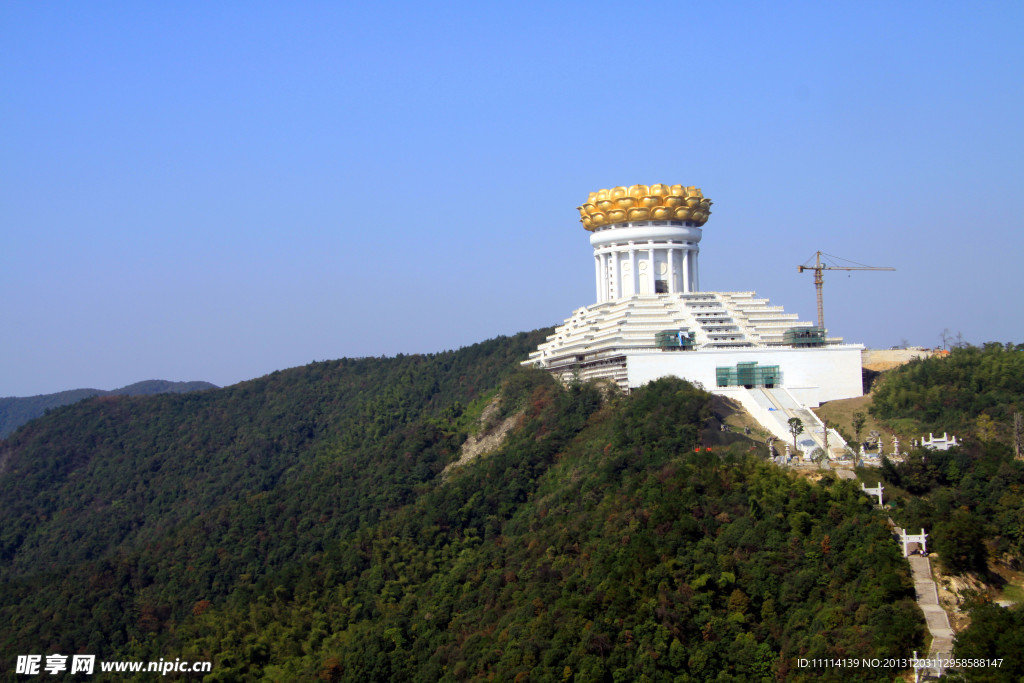 莲花塔