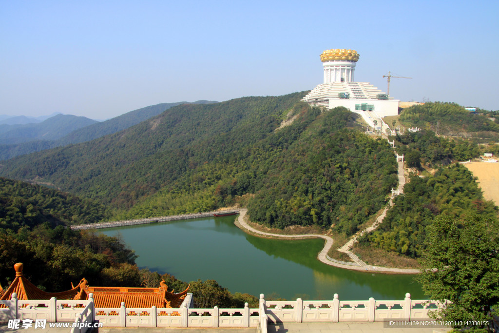 龙华寺