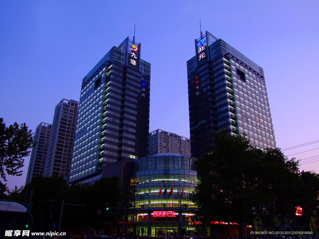 石家庄建筑夜景