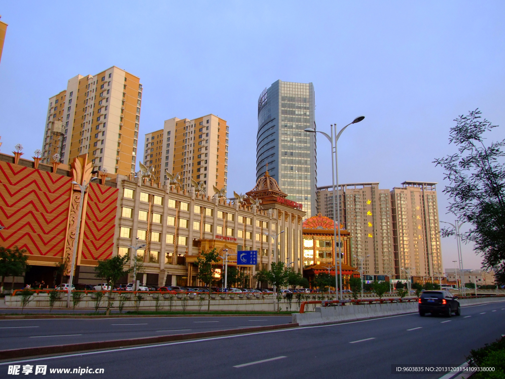 石家庄体育大街街景