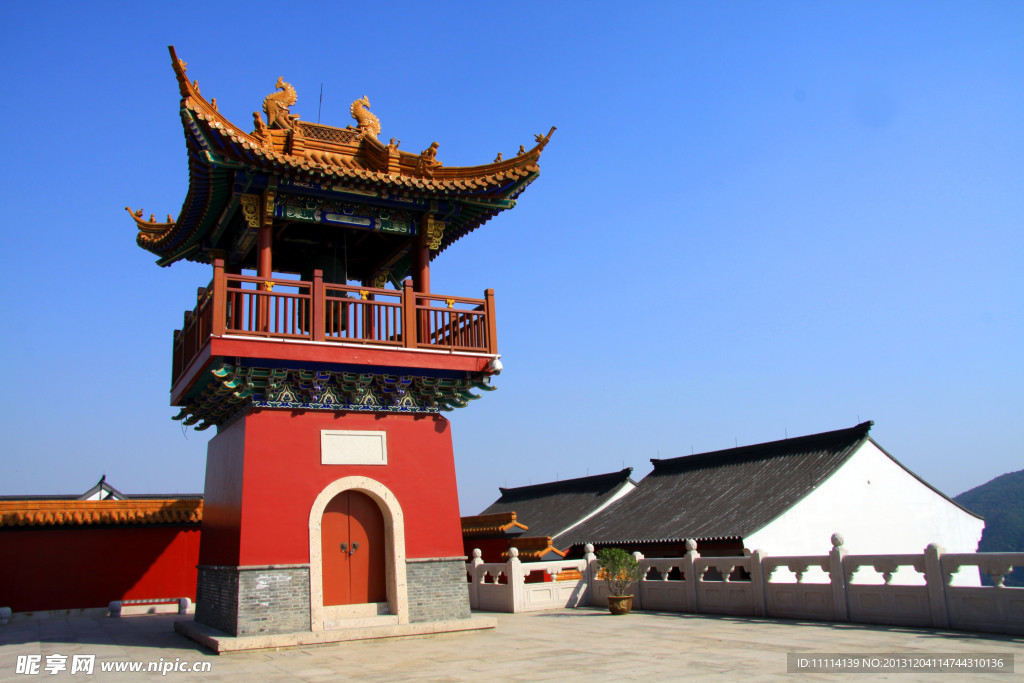 会稽山龙华寺