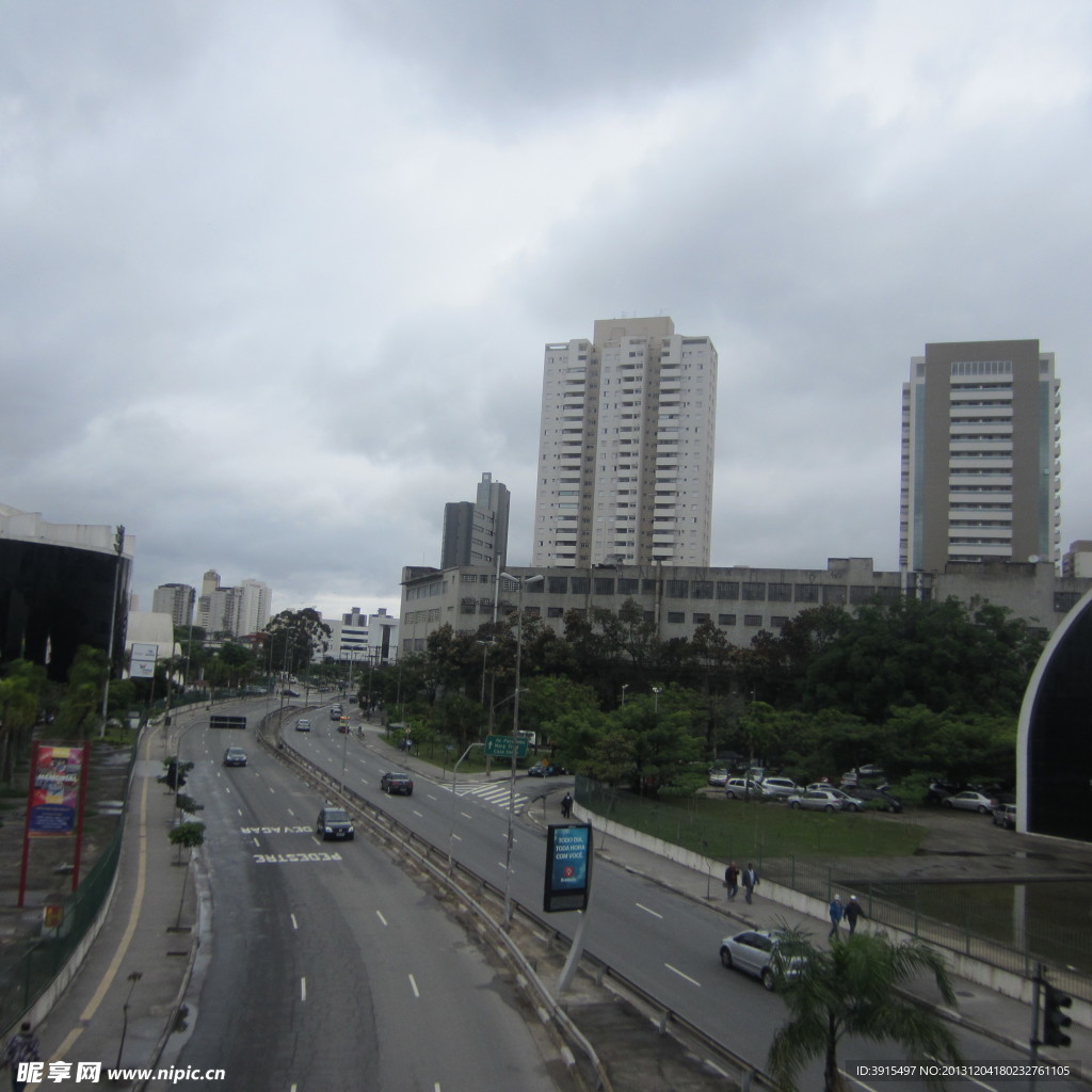 城市