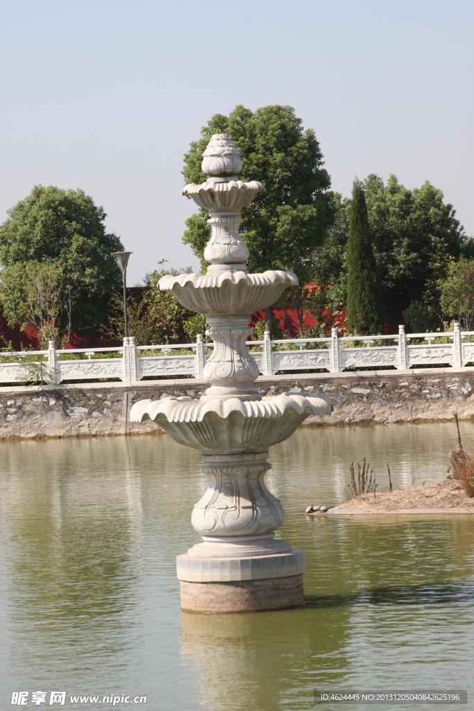 跌水