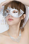 面具美女