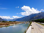 西藏川藏线自然风景