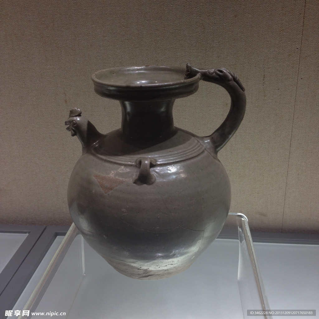 出土文物陶瓷器物