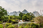 德天瀑布近景