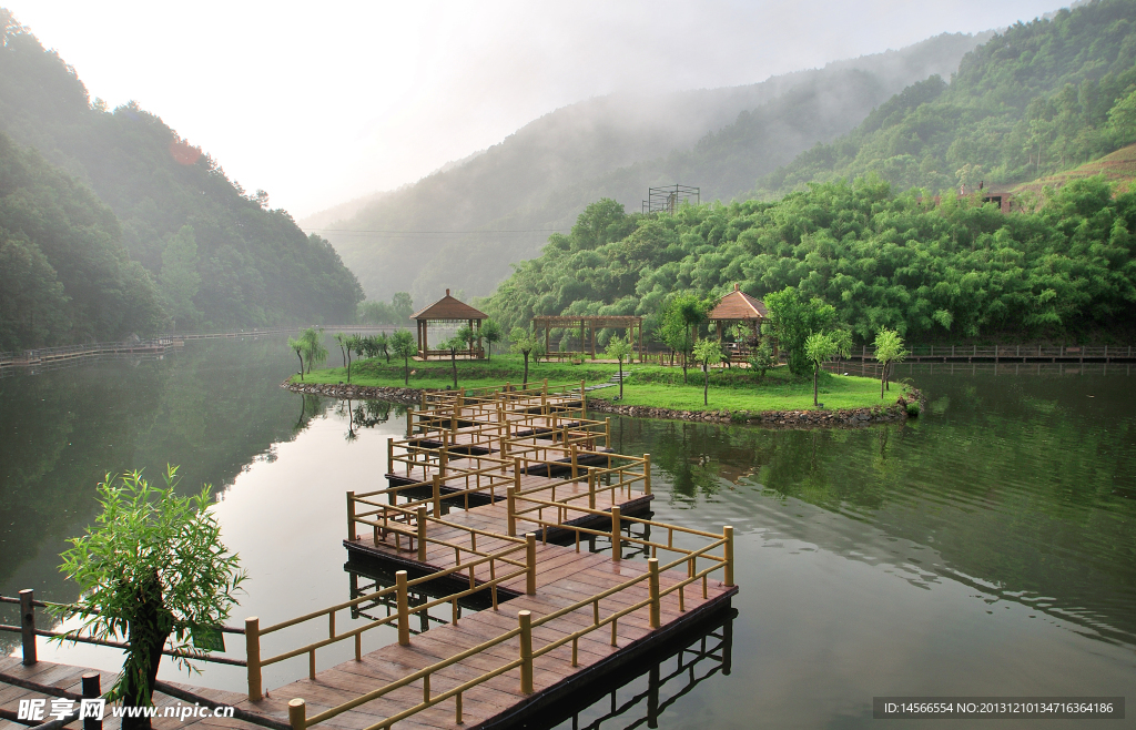 重渡沟山水图