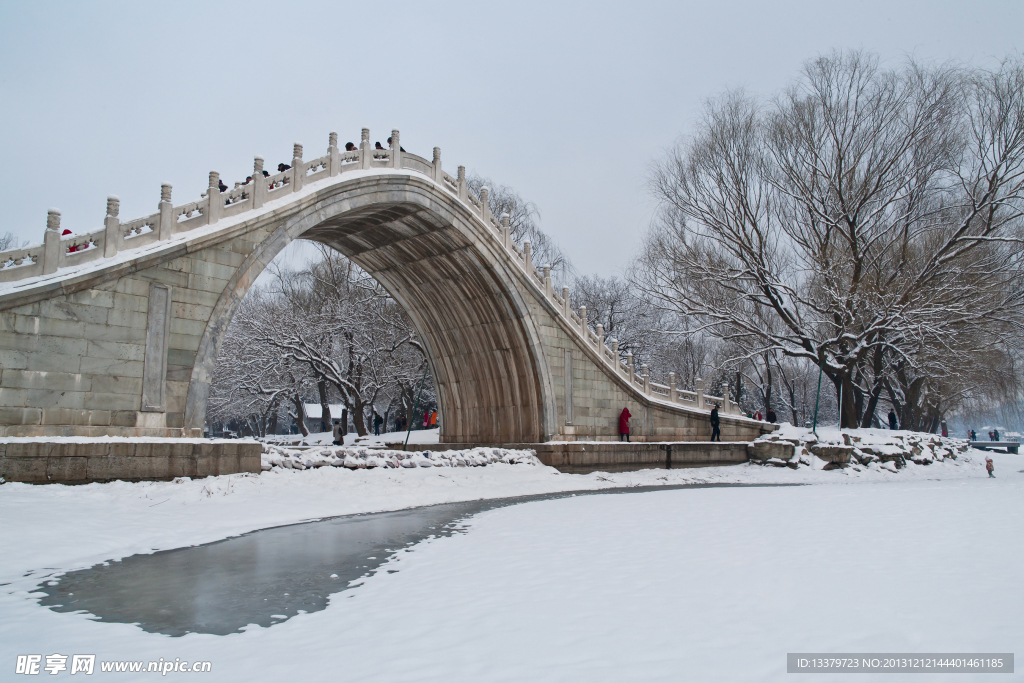 玉带桥雪景