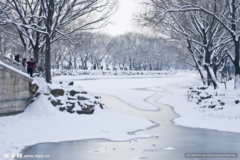 西堤雪景