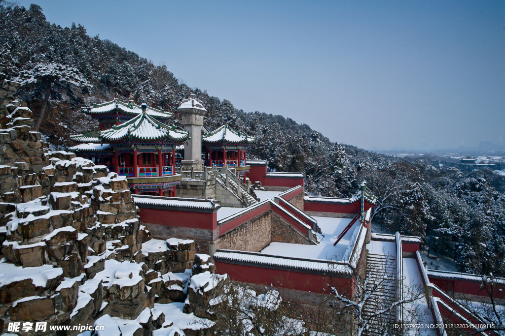 转轮藏雪景