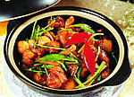 酱烧蒜头鸡块煲