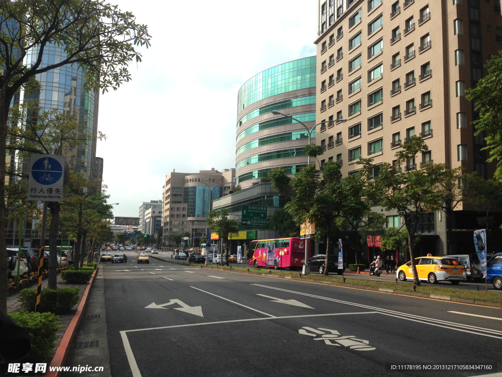 城市街景