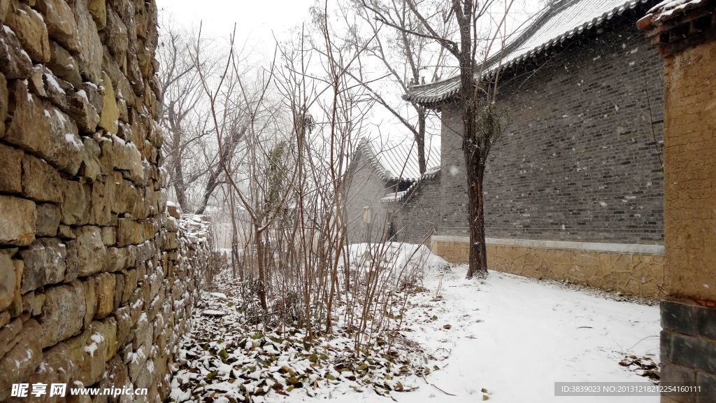 黄叶村雪景