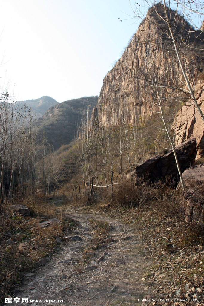 山路风景